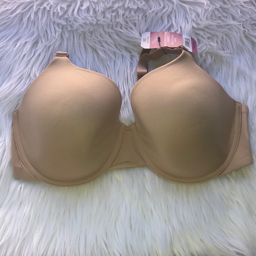 OLGA back smoothing t-shirt bra NWT